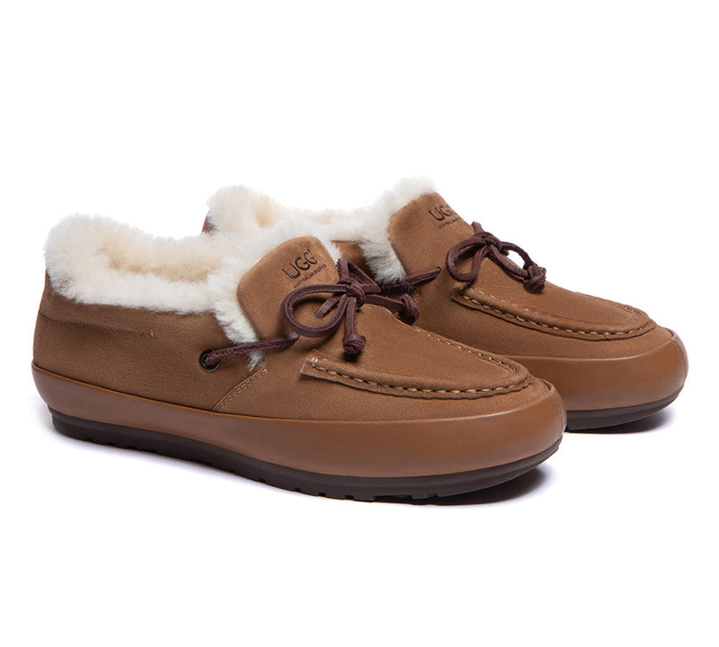 Larkin UGG AUSTRALIAN SHEPHERD