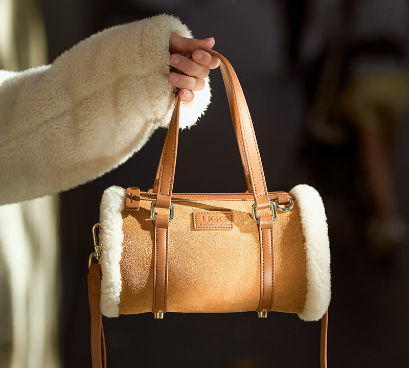 AUSTRALIAN SHEPHERD® Women Hand Carry Adjustable Strap Over Shoulder Zip Quiana Bag UGG AUSTRALIAN SHEPHERD